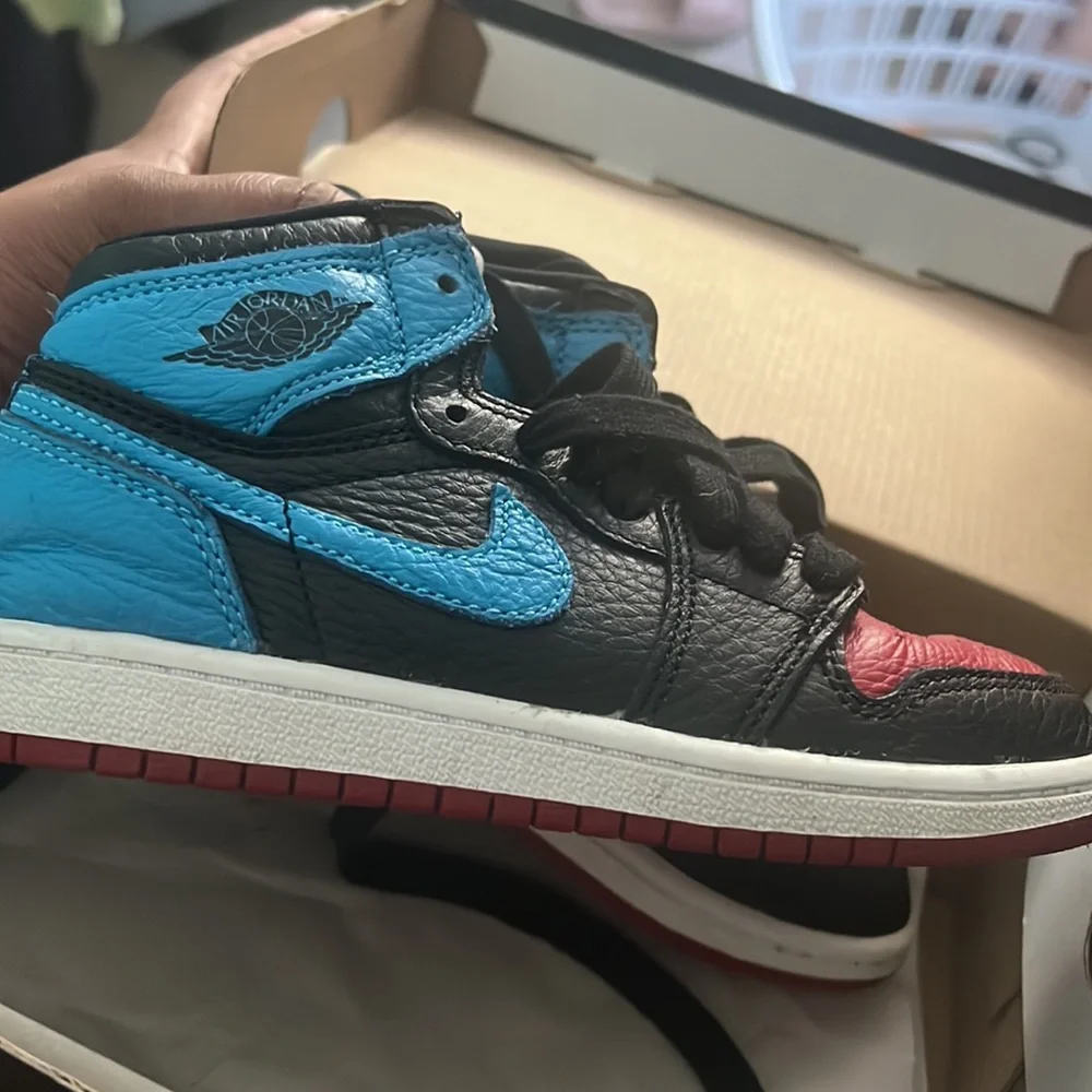 Retro 1 - Picture 2 of 4